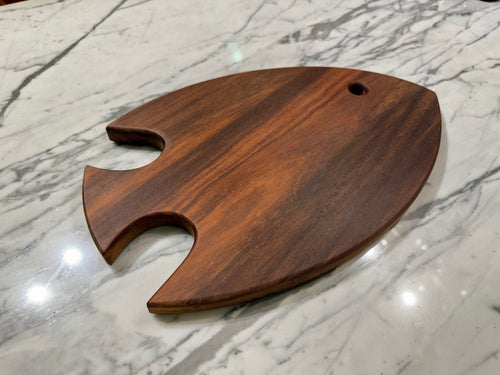 Handcrafted Shisham Wood Fish Serving Board – 40 × 25 cm