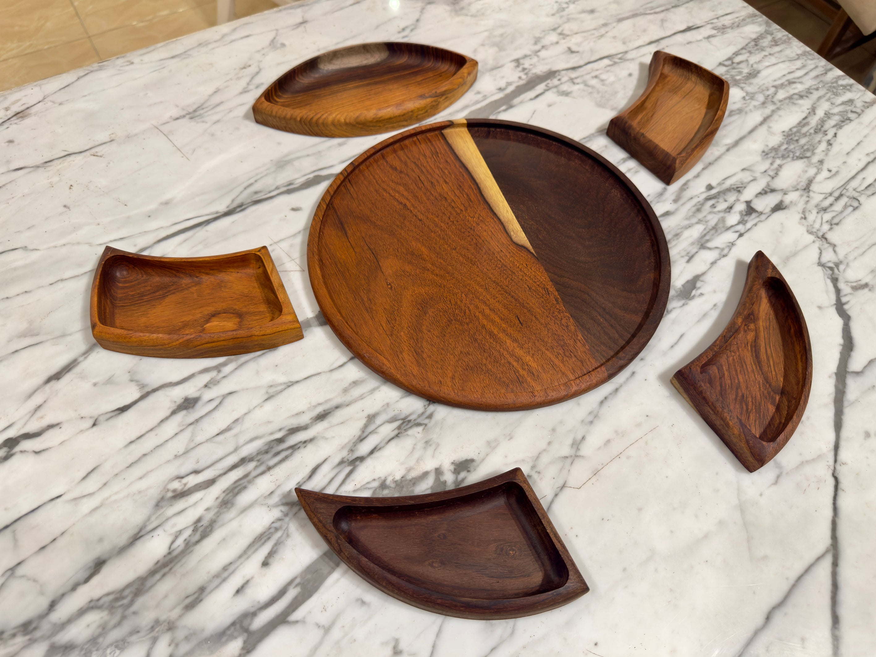 Handcrafted Shisham Wood Divided Serving Platter Set – 30 cm