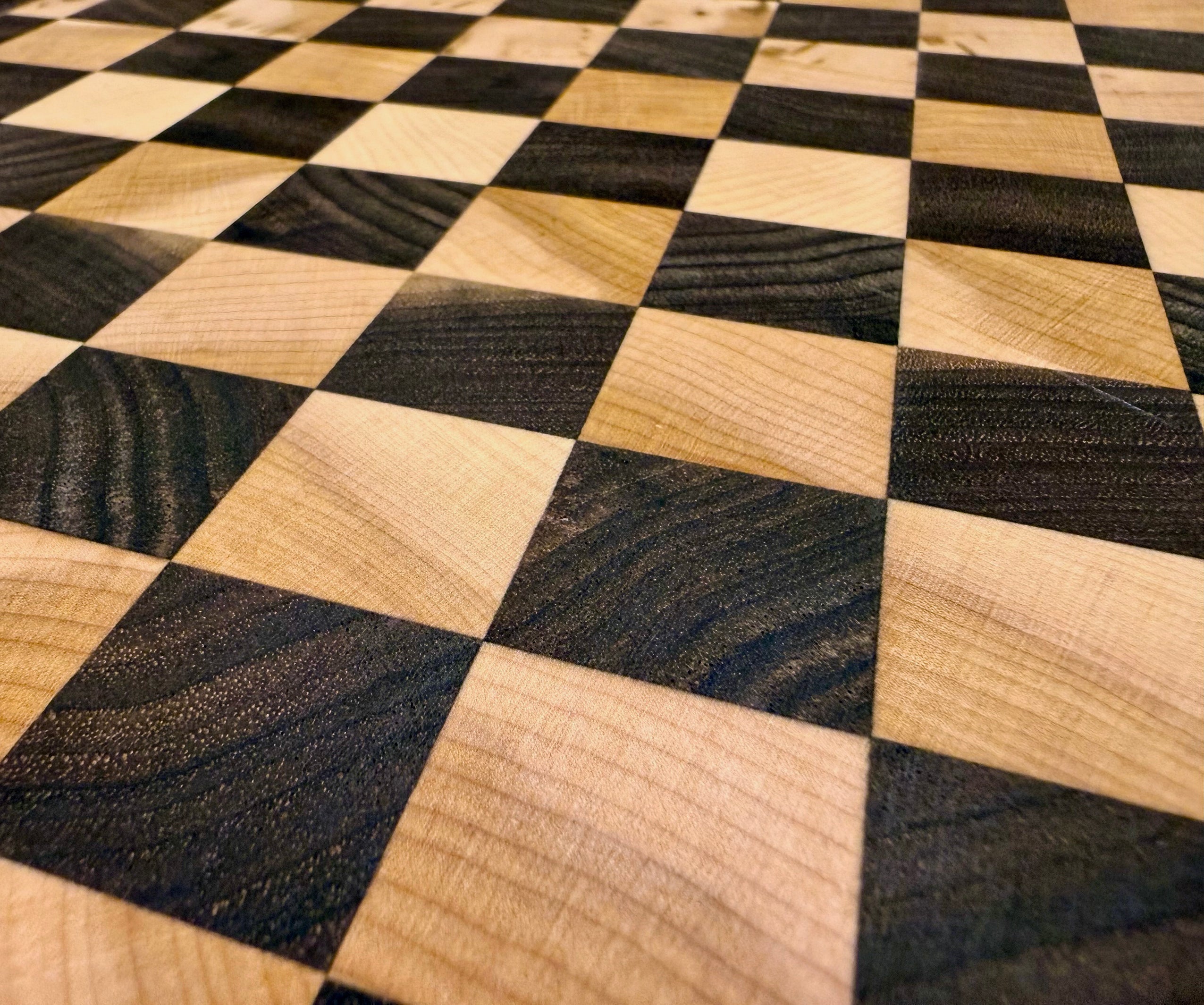 Premium End Grain Walnut & Maple Cutting Board – 46 × 32 cm