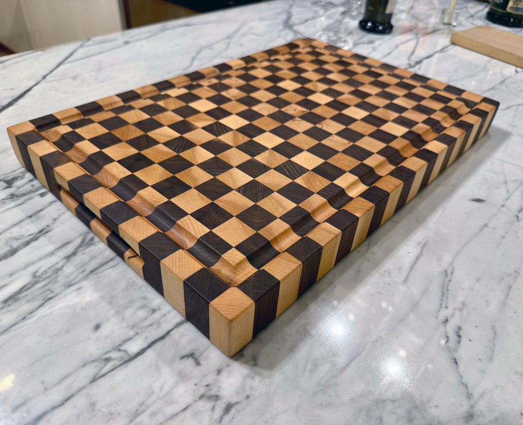 Premium End Grain Walnut & Maple Cutting Board – 46 × 32 cm
