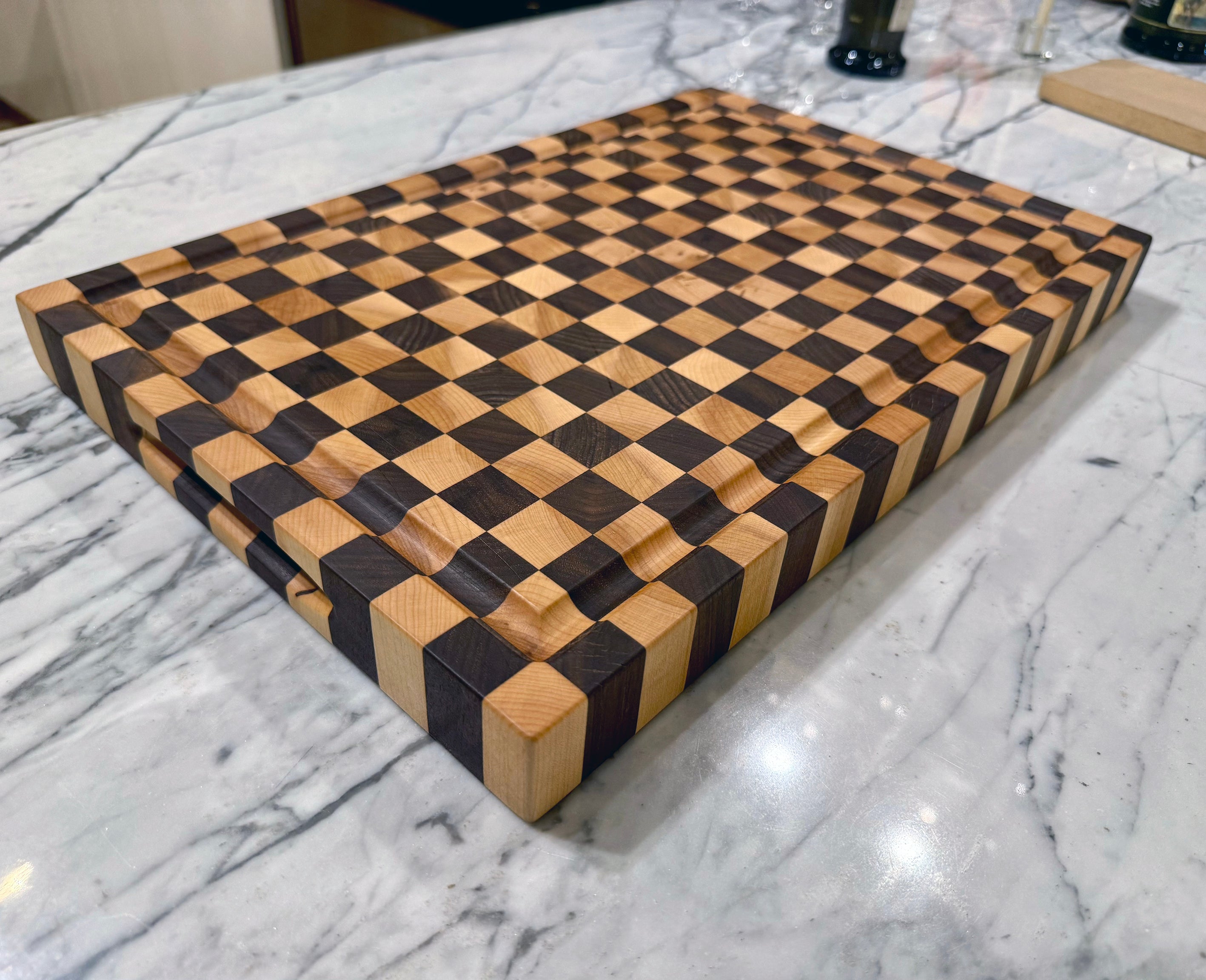 Premium End Grain Walnut & Maple Cutting Board – 46 × 32 cm